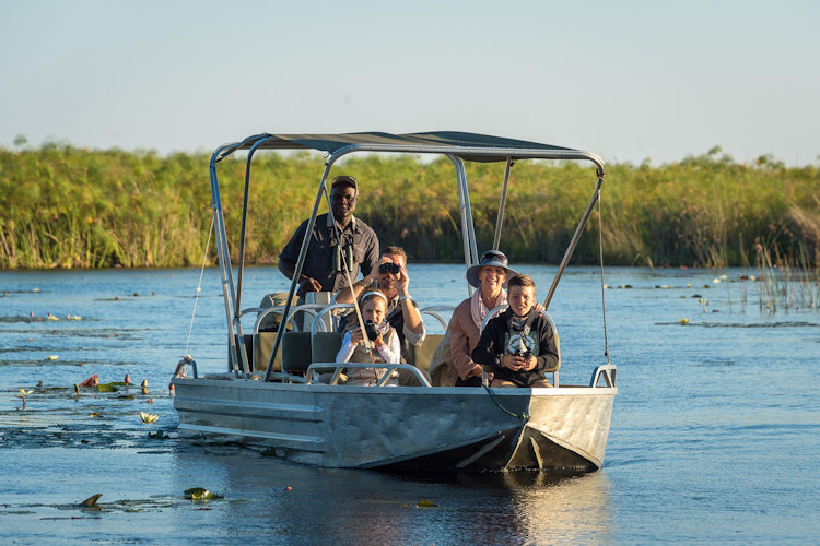Family-friendly safari Okavango Delta Botswana Nxamaseri Vumbura Plains Xigera Nxai Pan migration