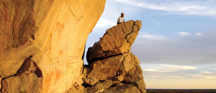 Tsodilo Hills UNESCO World Heritage rock art 4500 paintings 20000 years San people Botswana