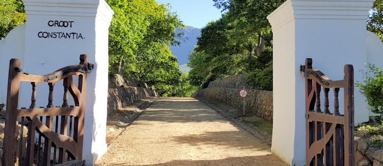 constantia-valley-wine-route-2.jpg Groot Constantia - Constantia Valley Wine Route
