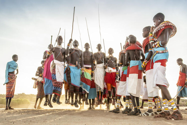 10-day Kenya safari itinerary Nairobi Maasai Mara Lake Nakuru Amboseli Tsavo Diani Beach