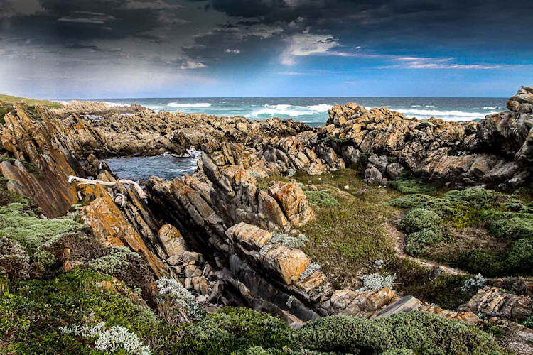 Chokka Trail Eastern Cape 62km slackpack hiking coastline fishing villages harbours image chokkatrail.co.za