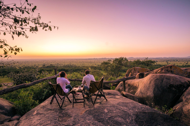 Elewana Serengeti Pioneer Camp Moru Kopjes 1930s style twelve tented suites hot air balloon Tanzania