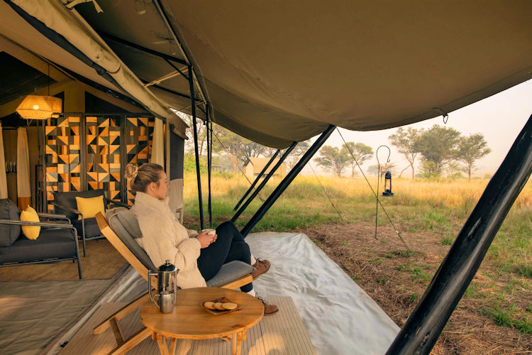 Guests enjoying an immersive safari adventure at Ubuntu Migration Camp.