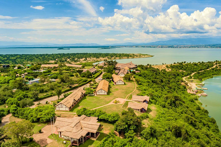 Mweya Safari Lodge Queen Elizabeth National Park Kazinga Channel Rwenzori Mountains peninsula Uganda