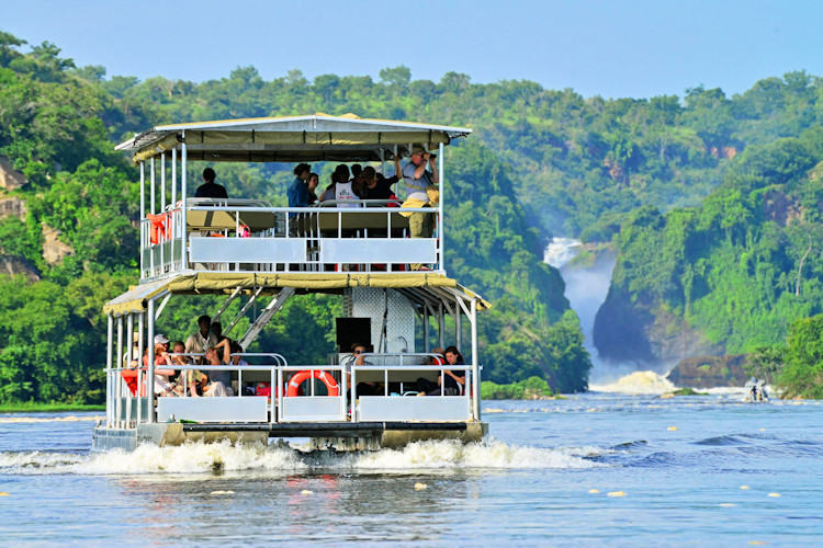 Murchison Falls Uganda Nile River 43m gorge largest national park 460 bird species Rothschild giraffe