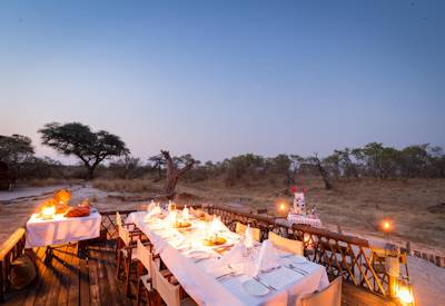 Outdoor dining at Camp Savuti