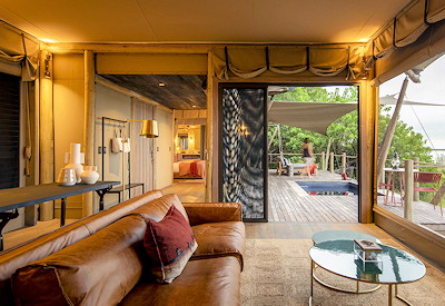 Private lounge and plunge pool
