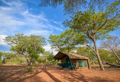 Luxury Meru-style tented suite private en-suite Discover Botswana Wildlife Safari camp