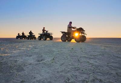 Quad bike safari Ntwetwe Pan Kubu Island Makgadikgadi Pans Botswana family adventure