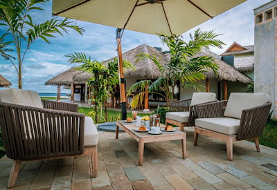 Numerous dining options around the resort