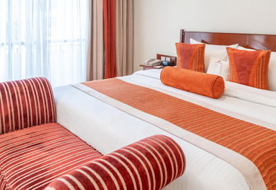 Classic Sarova en-suite bedroom