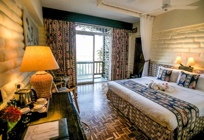 Safari rooms with private viewing decks