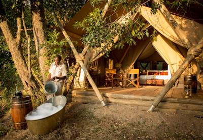 Bath at the Mara Expedition Camp