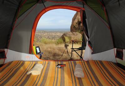 snacks and sundowners on top of Nayasura