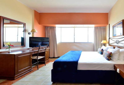 Pestana Rovuma Hotel room Maputo Bay views balcony air-conditioning satellite TV Mozambique
