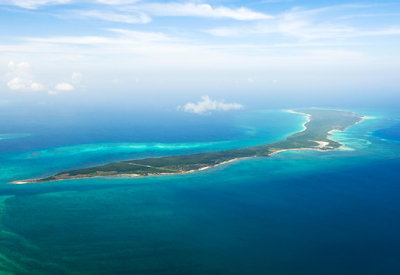 Vamizi Island Lodge beachfront villa 170m² teak floor ocean views Quirimbas Mozambique
