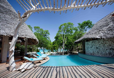 Vamizi Island Lodge sea kayaking dhow sailing 100 turtle nests Quirimbas Mozambique