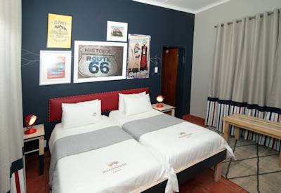Canyon en-suite bedrooms with en-suite bathroom