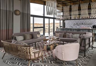 Central guest and lounge area