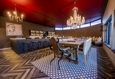 Communal areas and an excellent dining experience