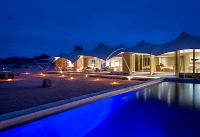 Large swimming pool as well as laundry service