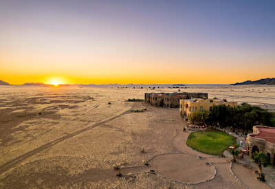 The famed Le Mirage Desert lodge