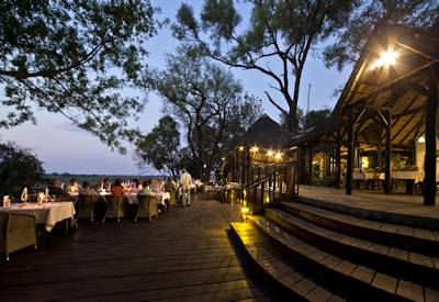 Outdoor dining deck and dining room