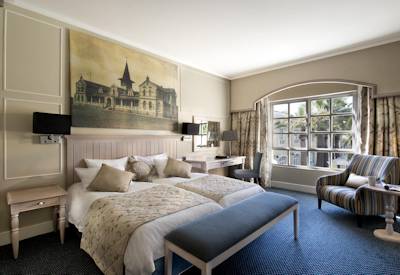 Luxury hotel rooms and suites
