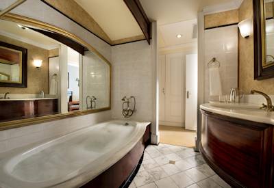 En-suite bathrooms