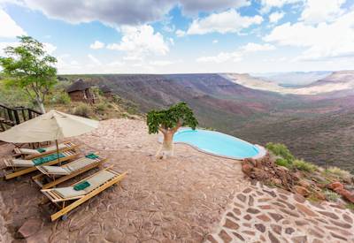 Grootberg Lodge Damaraland desert black rhino tracking Cape Cross seal colony Namibia