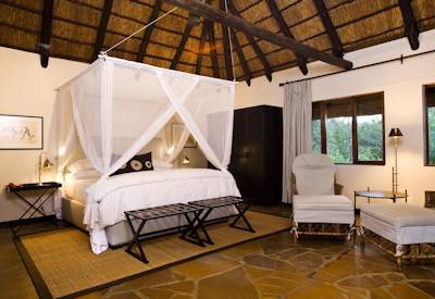 Etosha east self-drive Fort Namuton Mushara Lodge lion elephant black rhino Namibia North