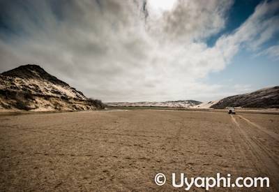 Hartmann Valley Ovahimba village Skeleton Coast Safari Kaokoland Namibia 4x4 camping