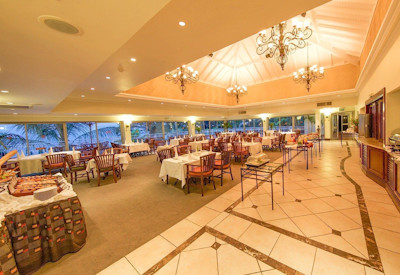 Lake Kivu Serena Hotel Kiyaga Restaurant panoramic views breakfast buffet Rwanda