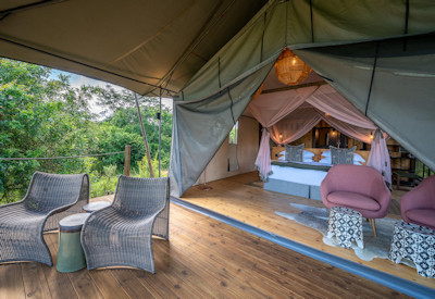 Wilderness Magashi private viewing deck bedroom Lake Rwanyakazinga views Rwanda