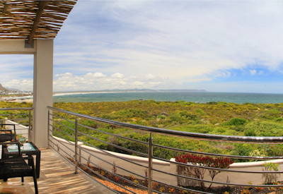 Stunning views out over Sievers Point