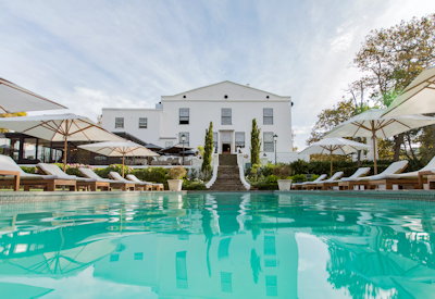 Stunning outdoor pool