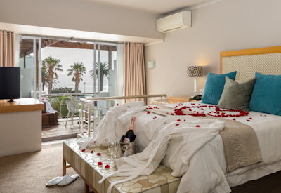 Large rooms and suites all with a flat screen tv