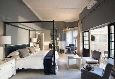 Rooms and suites with a flat screen satellite tv