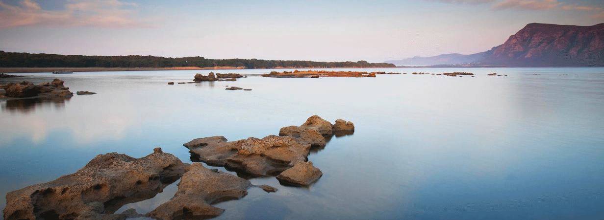 Mosaic Farm Lagoon Lodge