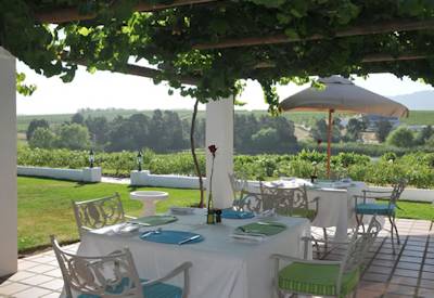 Outdoor dining area for breakfast and lunch