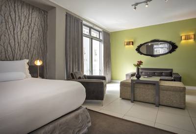 A happy operated boutique All Suite Hotel