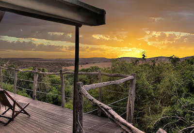 Amakhala Hillsnek Lodge discreetly positioned tented camp Amakhala Private Game Reserve Eastern Cape
