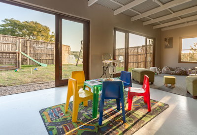 Family-friendly Big Five safari and kids programme at Amakhala Hlosi Lodge Eastern Cape