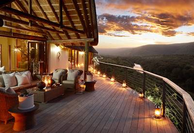 Panoramic views over Kwandwe Private Game Reserve from Kwandwe Great Fish River Lodge suite