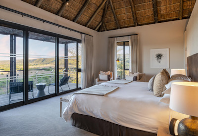 Luxury suite with Bushman's River views at Shamwari Sarili Lodge Shamwari Game Reserve