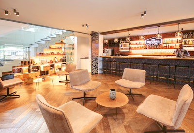 Exceptional in house restaurant