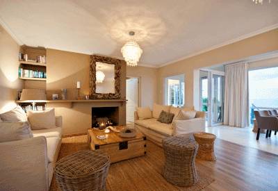 Main lounge area with fireplace