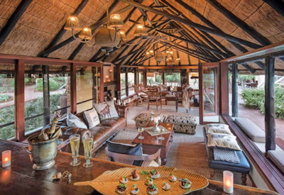 Thatched central guest area and lounge