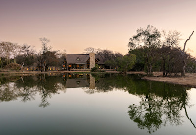 Game Lodge overlooking the Monwana River