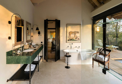 En-suite bathrooms with indoor and outdoor shower options